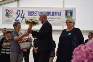 Županijski susret umirovljenika 16.06.2018 (62)